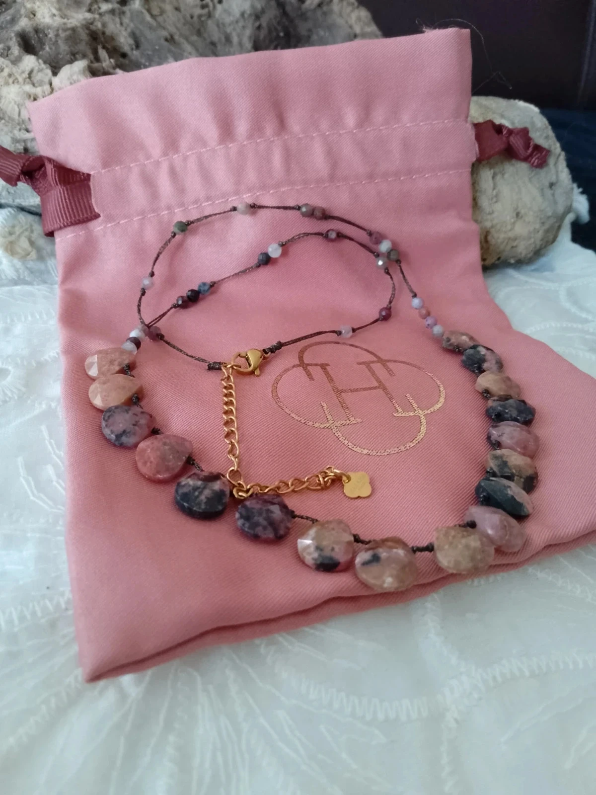 Collier Habaha en pierres de rhodonite naturelles – photo 2